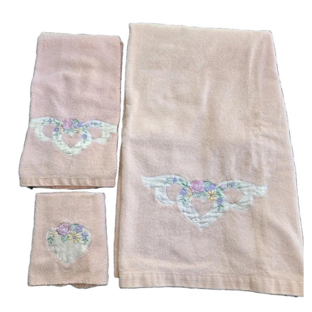Vintage After Bath Luxury Peach 3 Pc Towel Set Floral Heart Embroidered Cotton